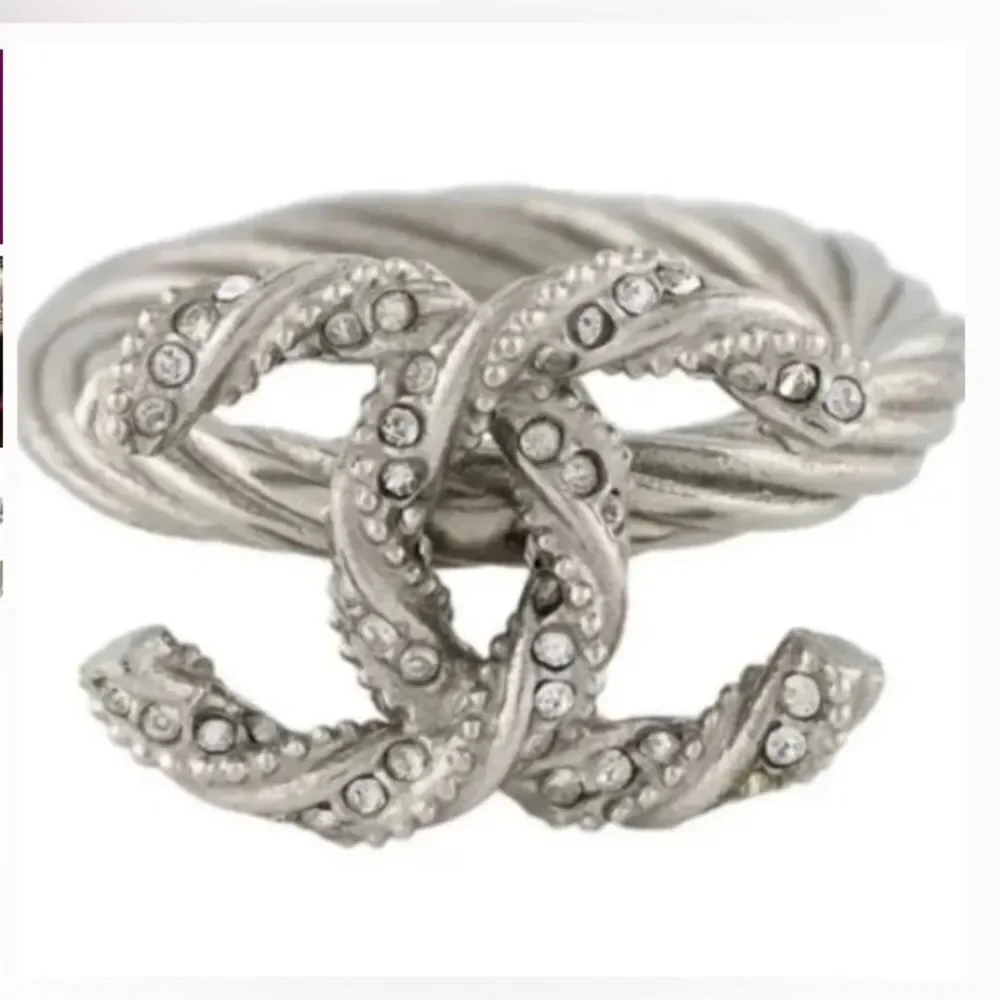 Authentic *Chanel* Braided Strass CC Ring Sz 6.5 EUC